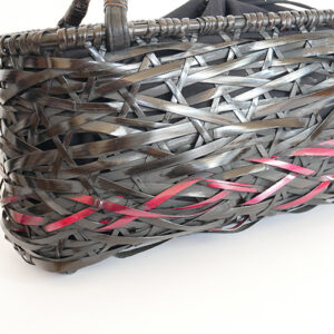 竹のやたら編み（黒×赤）