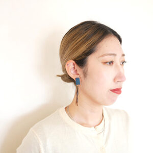 ネジネジイヤリング