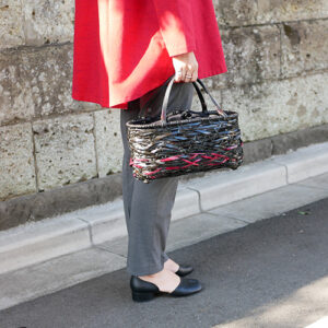 竹のやたら編み（黒×赤）