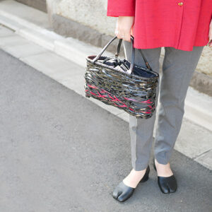 竹のやたら編み（黒×赤）